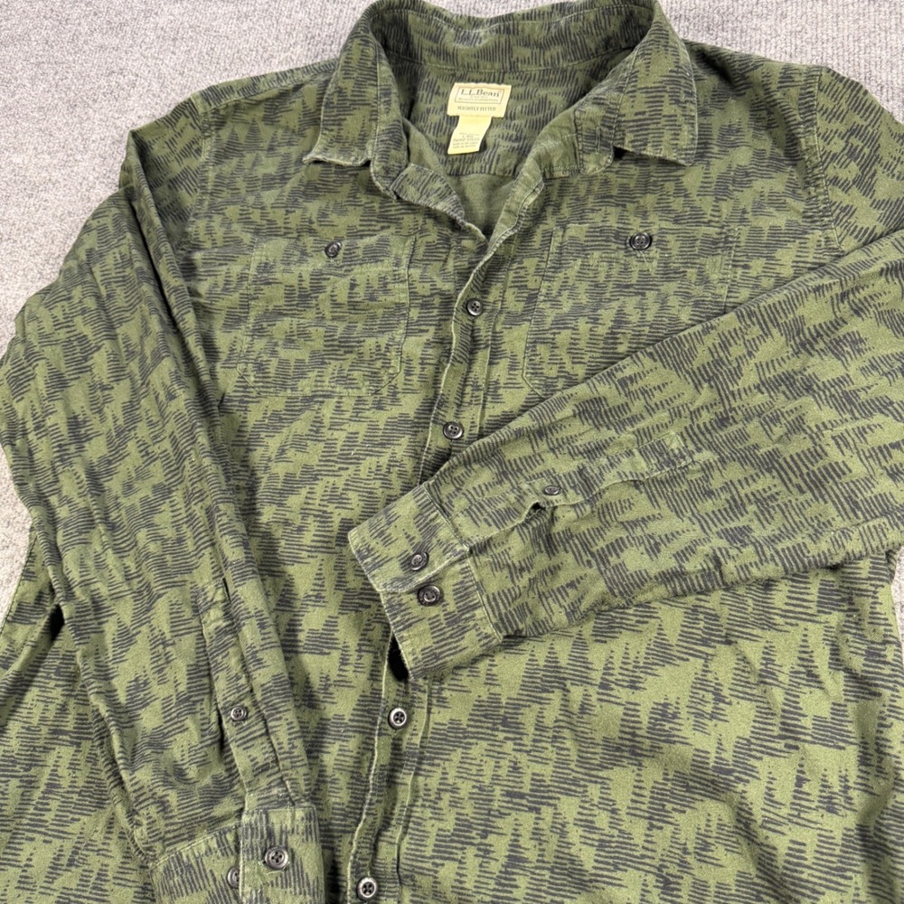 LL Bean Slightly Fitted Cotton Olive Green Tree Print Shirt Large Gorpcore